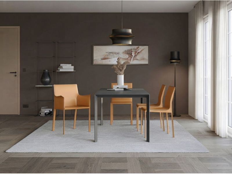 Orte Chair
