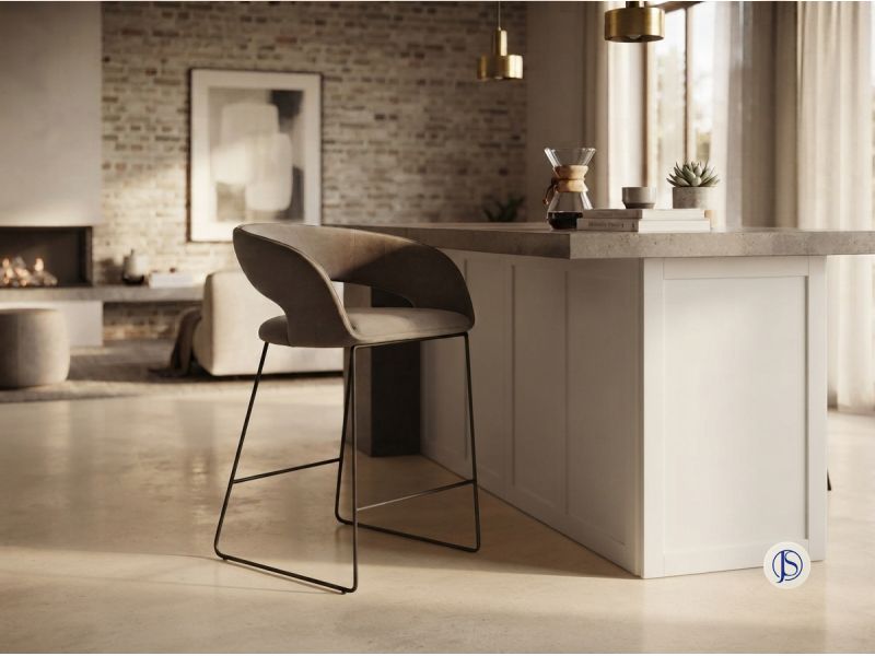 Aventino Low Bar Chair