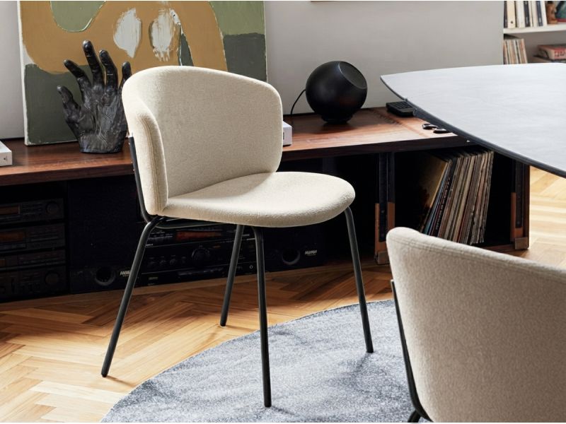 Desy Mid Chair
