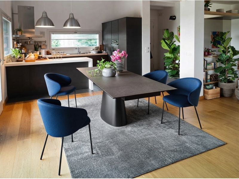 Ellisse Table