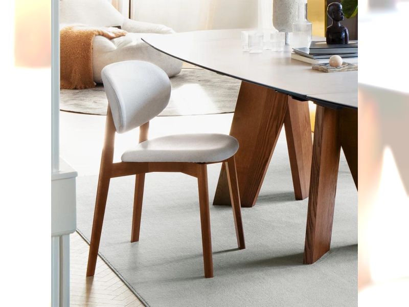 Eide Chair