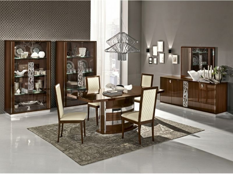 Roma Table