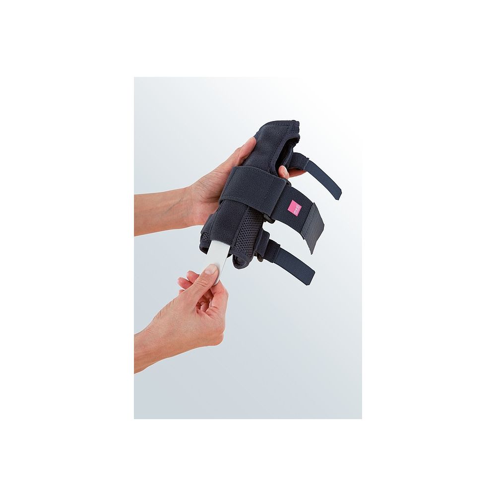 Ortozë për imobilizim të kuçit të orës Manumed