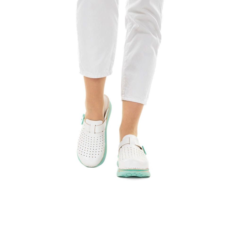 Кломпa со перниче од мемори пена