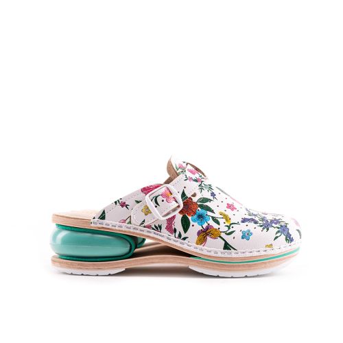 Кломпa со перниче од мемори пена