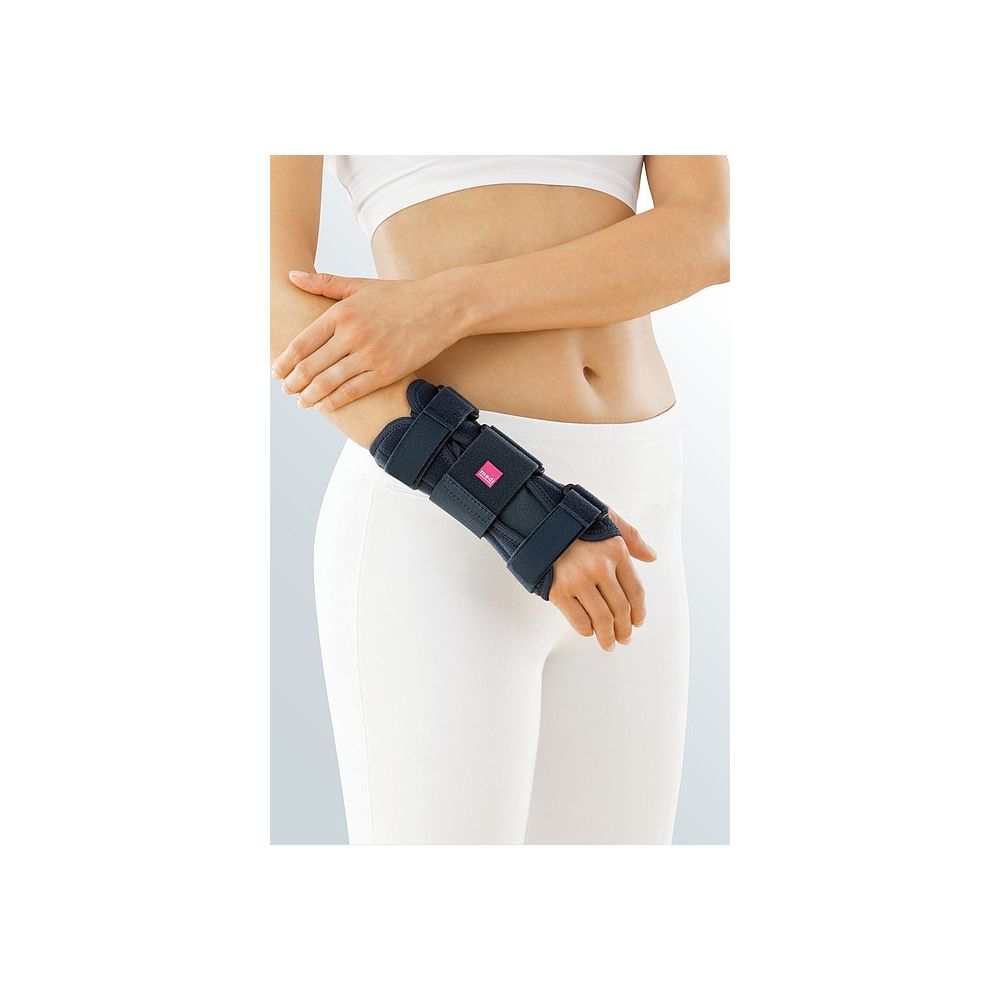 Ortozë për imobilizim të kuçit të orës Manumed