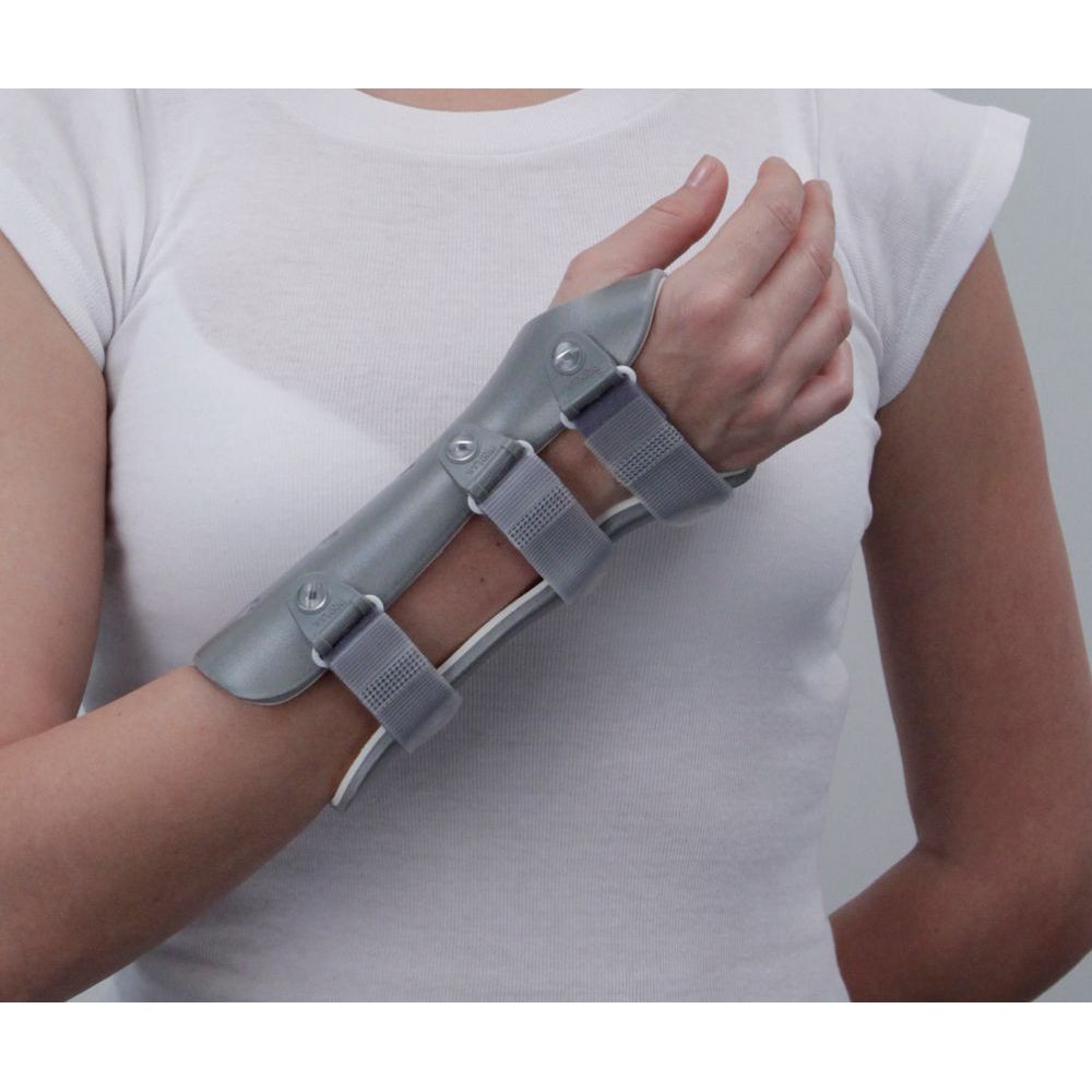 Пасивна подлактна ортоза од пластична маса - кратка
