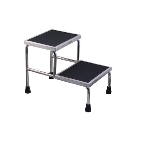 Помошни скали со две нивоа