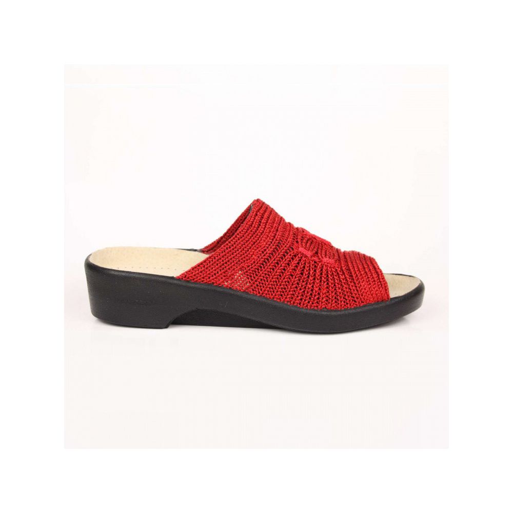 Анатомска папуча со отворени прсти