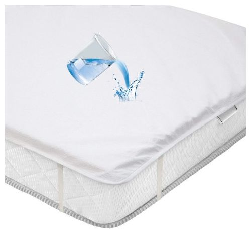 Заштитен чаршав за кревет