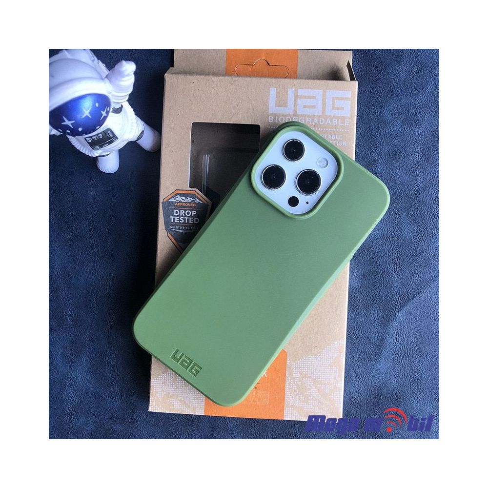 Futrola iPhone 14 Plus UAG Outback dark green.