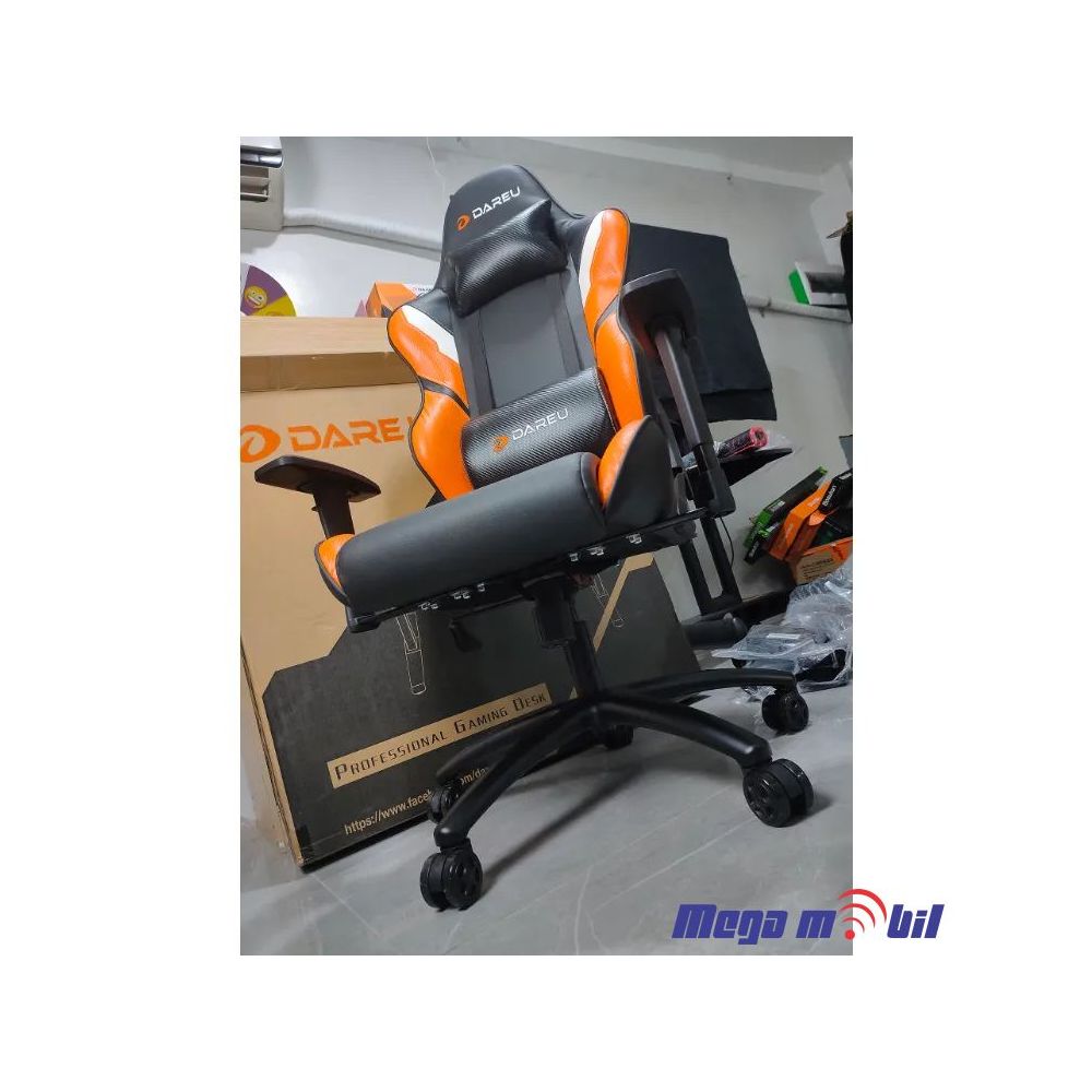Gaming chair Dareu black/orange