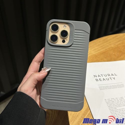 Futrola iPhone 13 Pro Gear4 Ribbed grey.