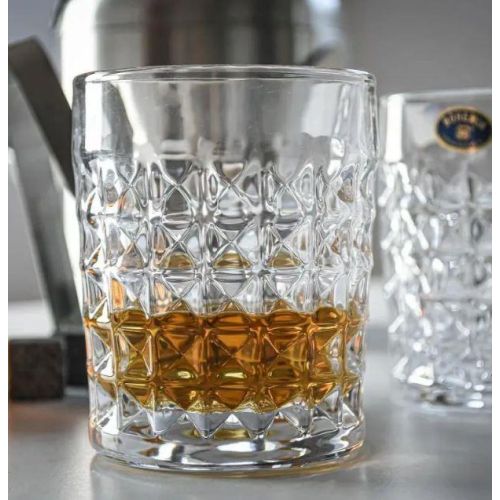 Сет 6 чаши за виски Bohemia Diamond 99T41 230ml