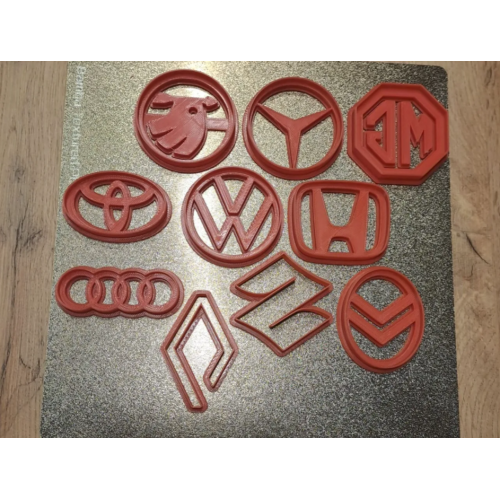 Cookie Cutter Car Signs  DeGalic