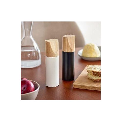Мелница за сол или бибер Zeller 24808 црна