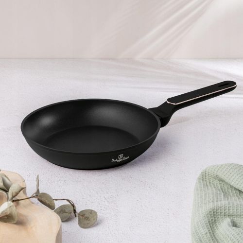 Тава Berlinger Haus BH-8347 28cm black rose nordic colection